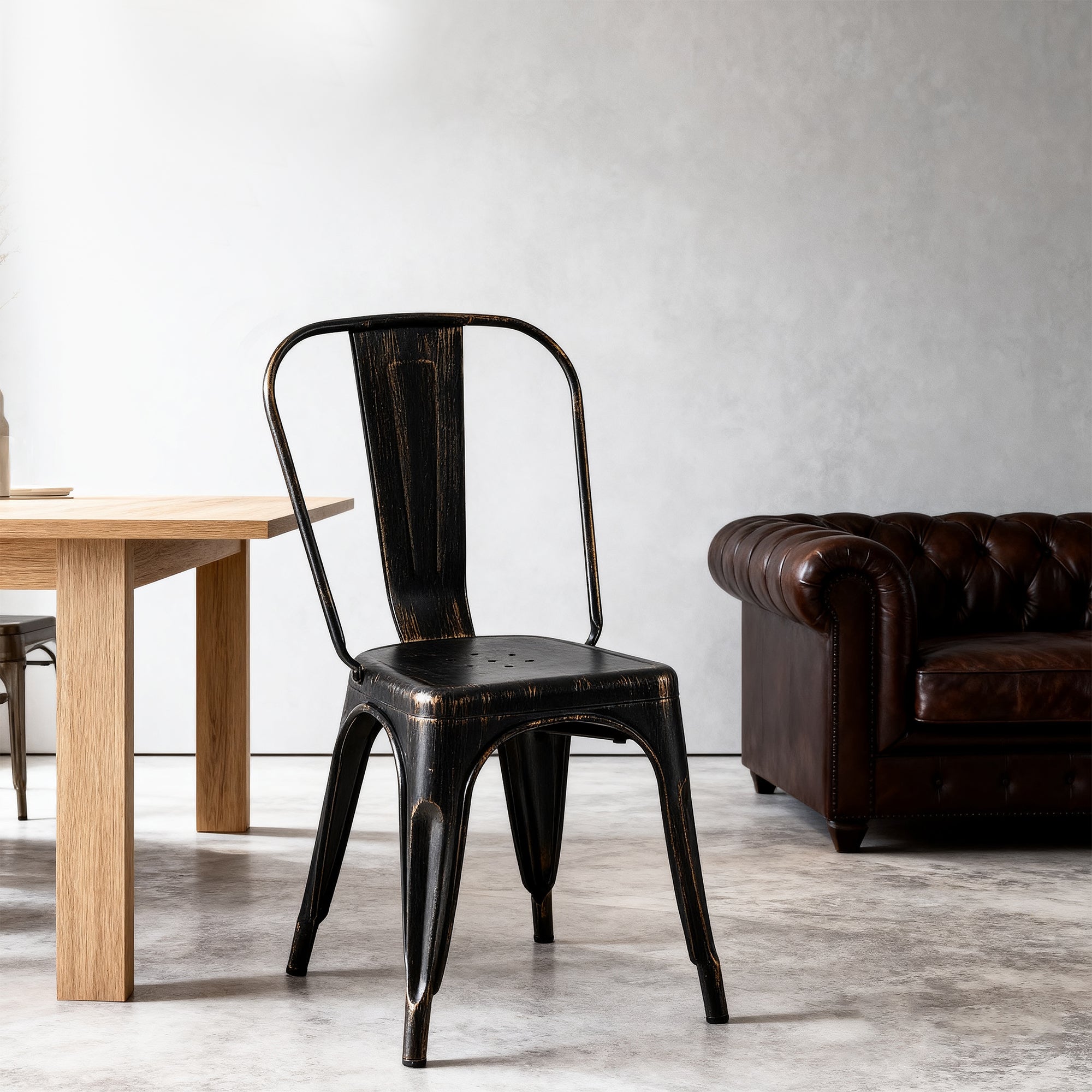 Set of 4 Industrial Metal Stackable Dining Chairs Indoor Outdoor for Kitchen, Cafe Bar