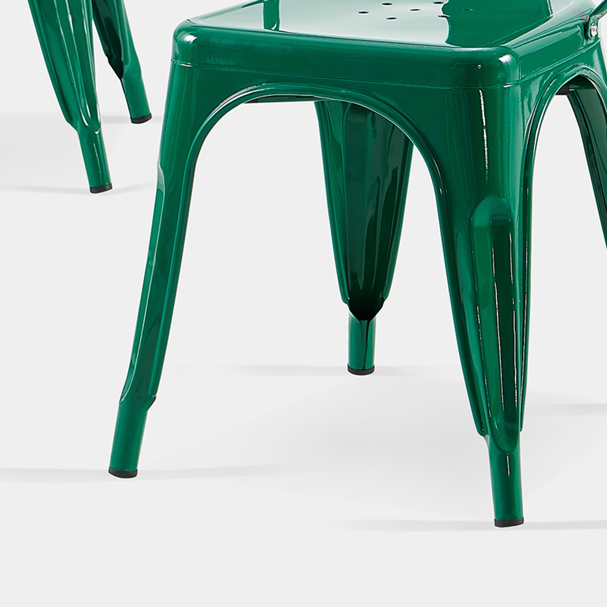 Set of 4 Industrial Metal Stackable Dining Chairs Indoor Outdoor for Kitchen, Cafe Bar