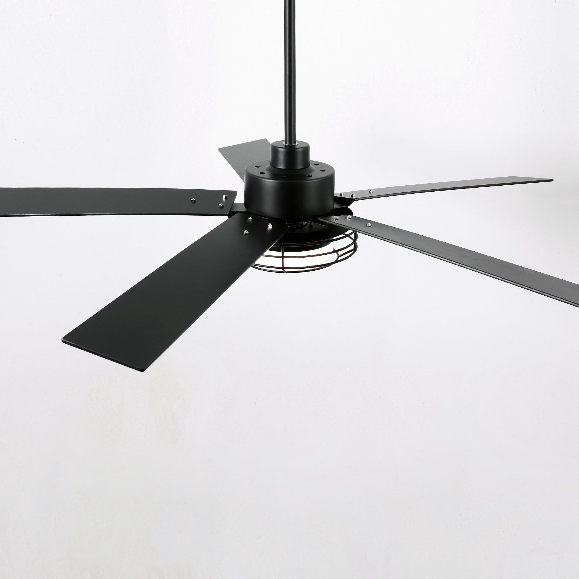 Ventilador de techo industrial Bernice de 52 pulgadas con motor de CC, luz LED y control remoto.
