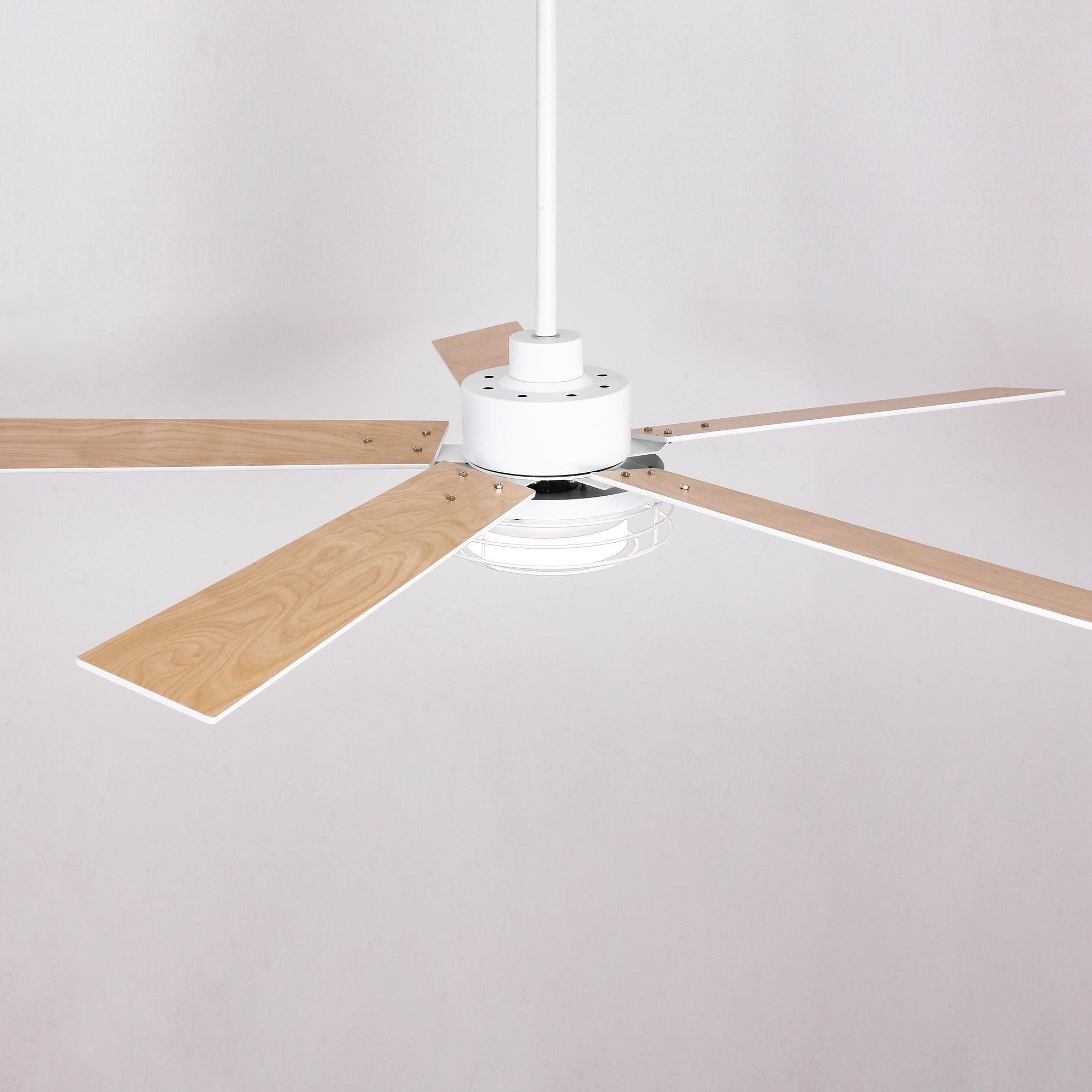 Ventilador de techo industrial Bernice de 52 pulgadas con motor de CC, luz LED y control remoto.
