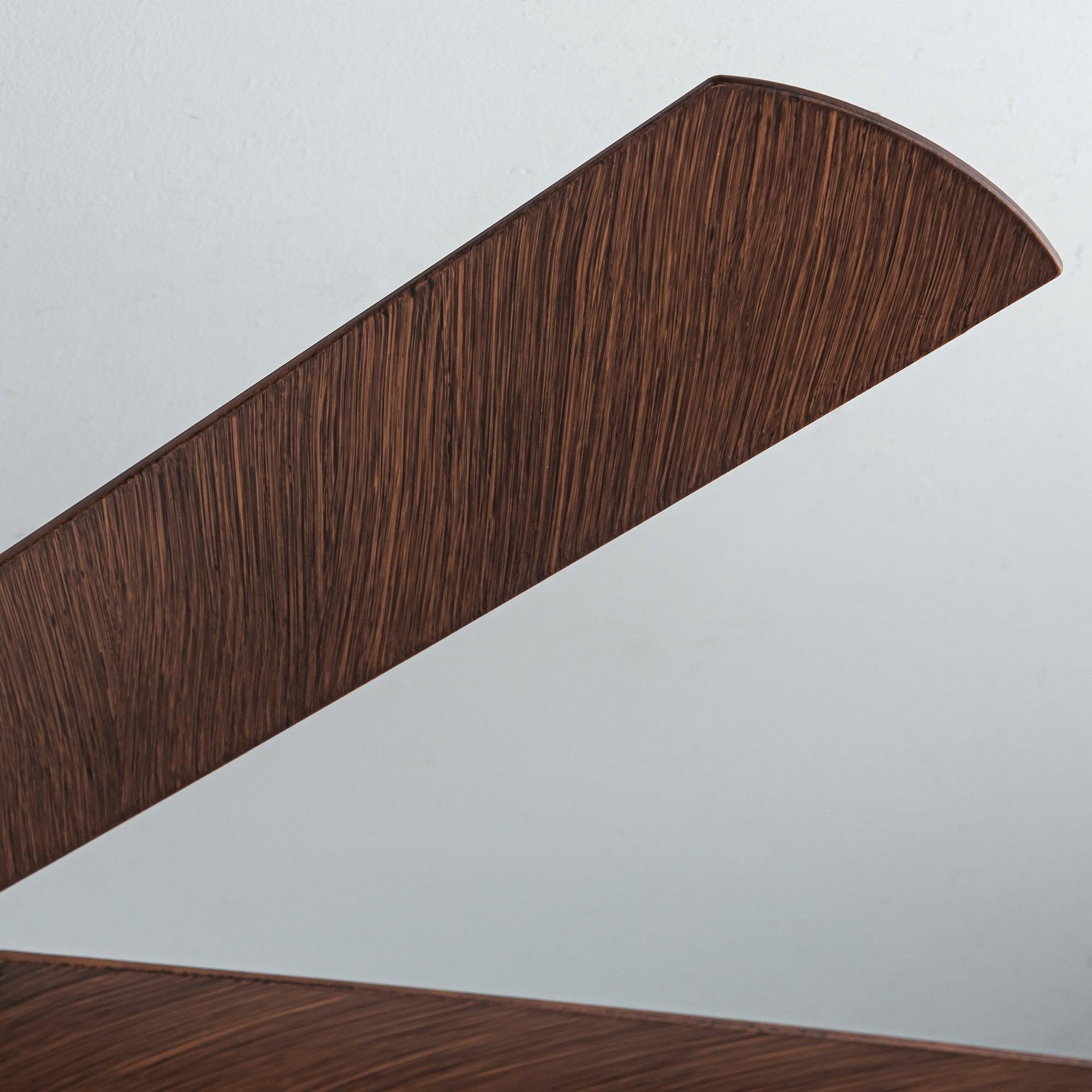 Ventilador de techo Fury Farmhouse de 65" con motor de CC, montaje en varilla, iluminación y control remoto