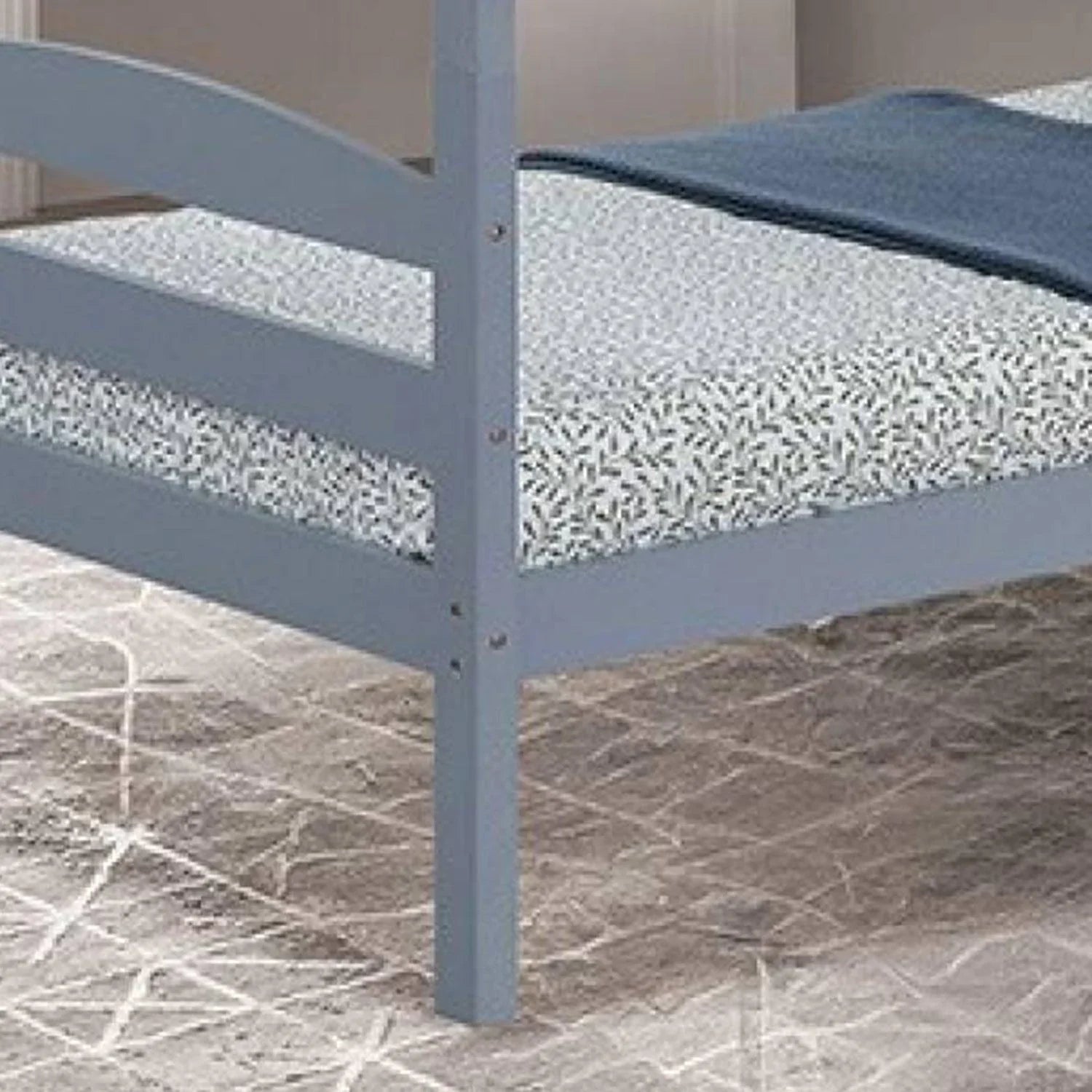 Litera de transición de madera maciza, dos camas individuales sobre dos individuales, con inserto patentado y unión de bloqueo para mayor seguridad para los niños.