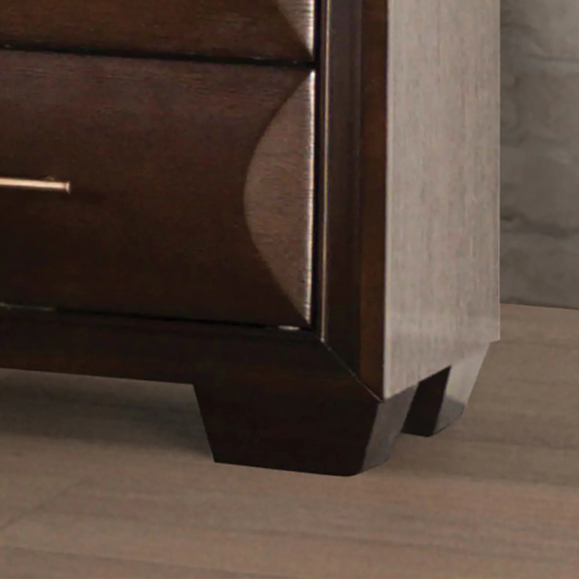 Hinwitz Transitional Solid Wood 2-Drawer Nightstand