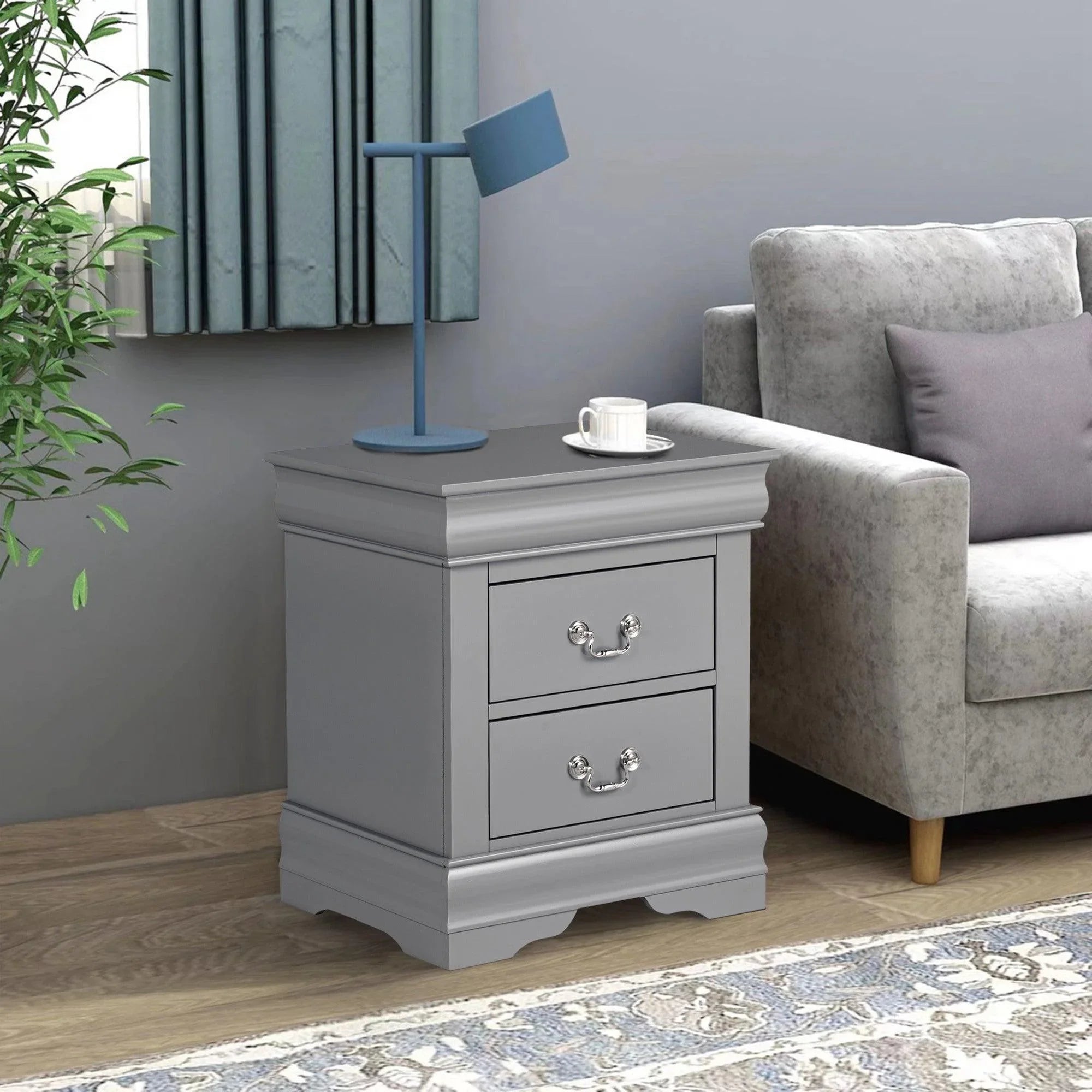 Mesita de noche Louis Philippe de Furniture of America