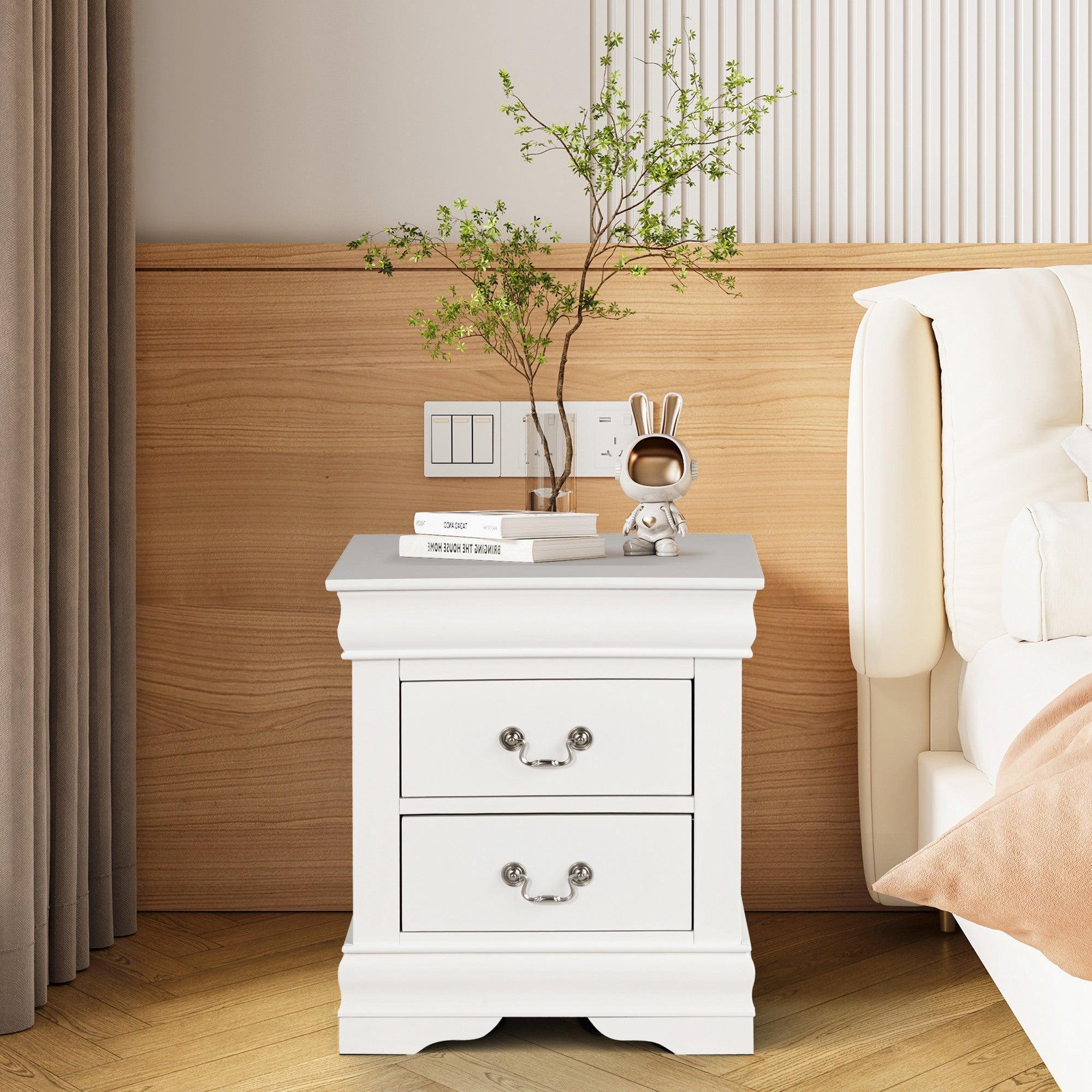 Mesita de noche Louis Philippe de Furniture of America