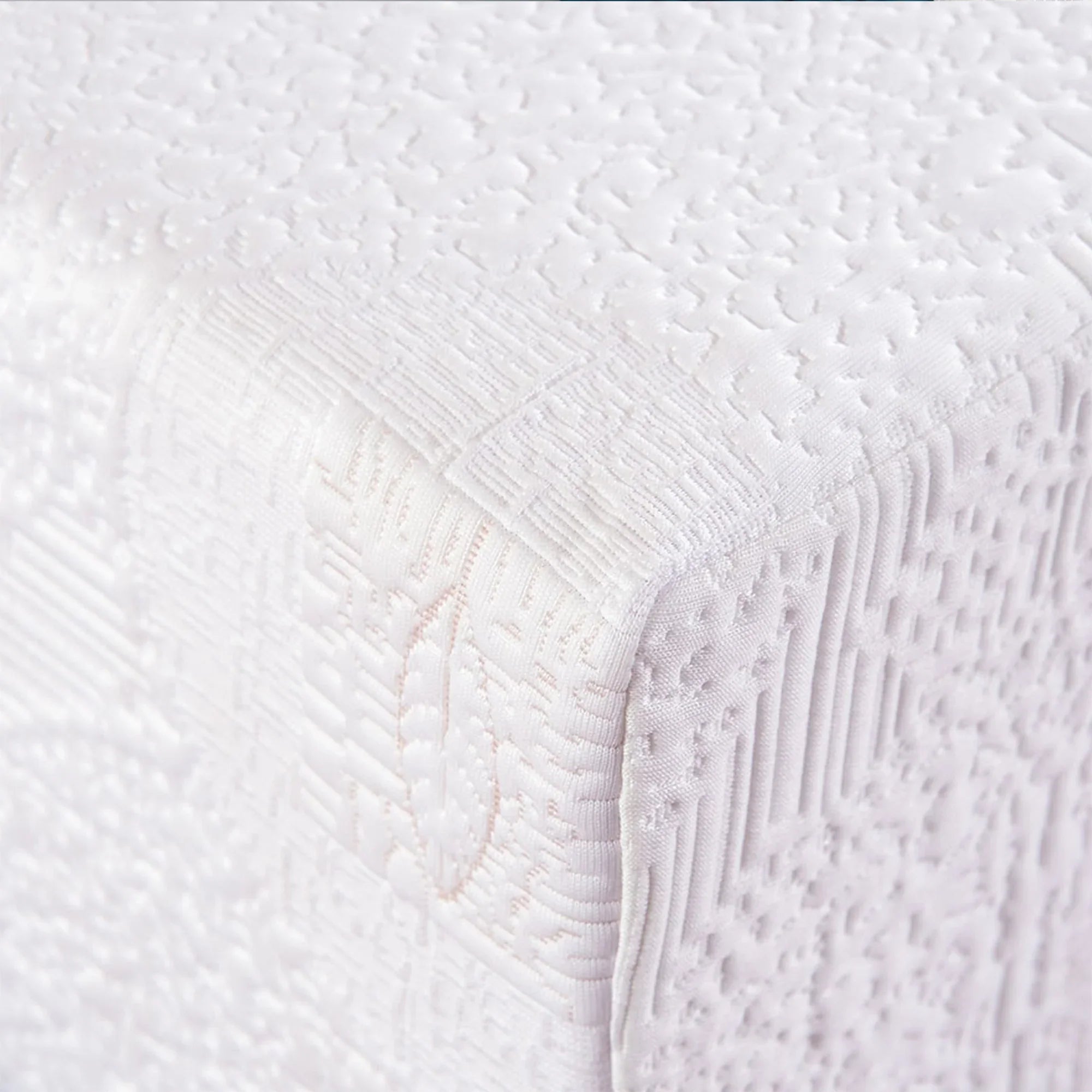 8 Inch Herbal Fusion Green Tea-Infused Polyester Memory Foam Queen Mattress