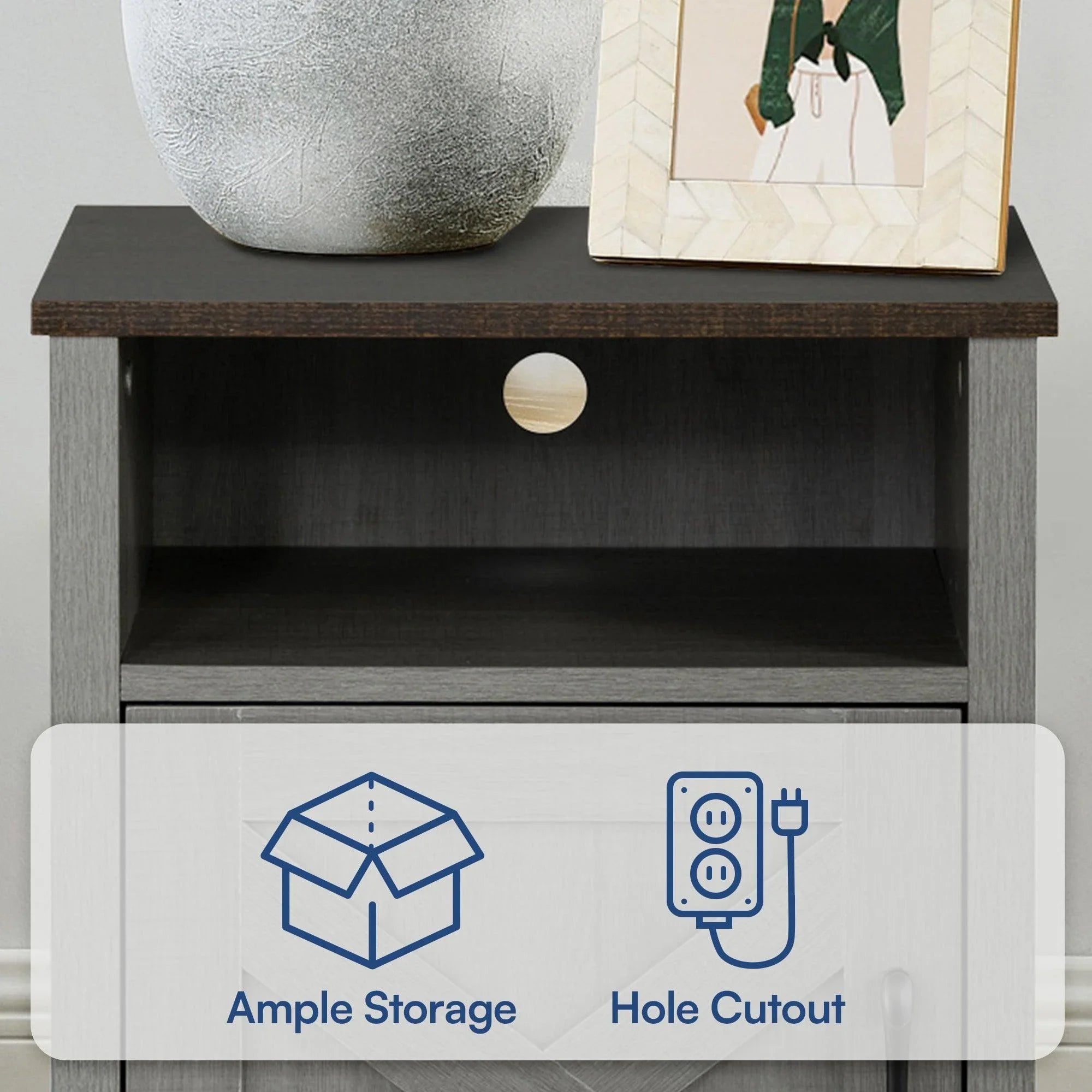 Mesa auxiliar de 40,6 cm en gris estilo granja con puerta estilo granero y estante abierto de Furniture of America