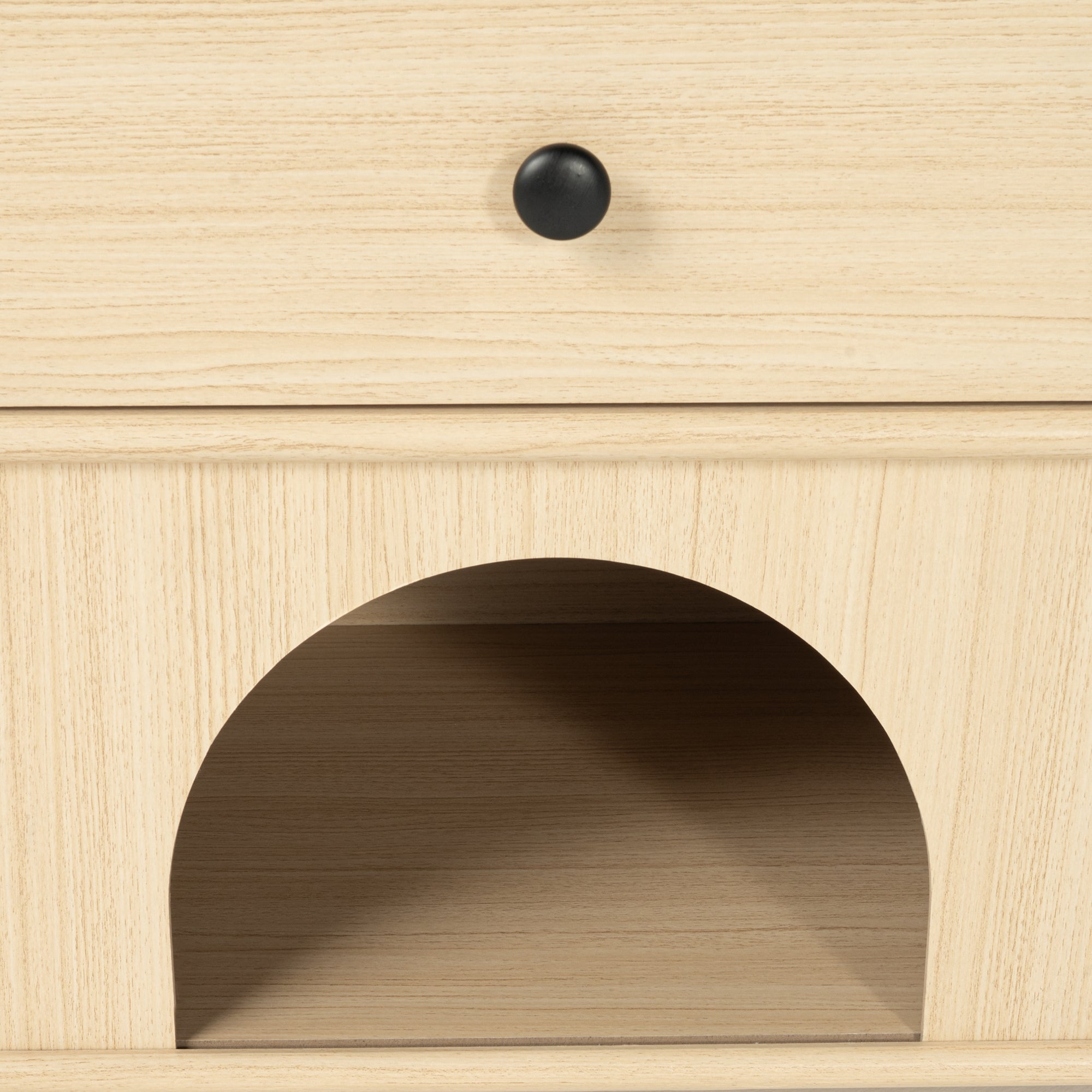 Mesa auxiliar Travis Modern Natural de 22 pulgadas con rincón apto para mascotas