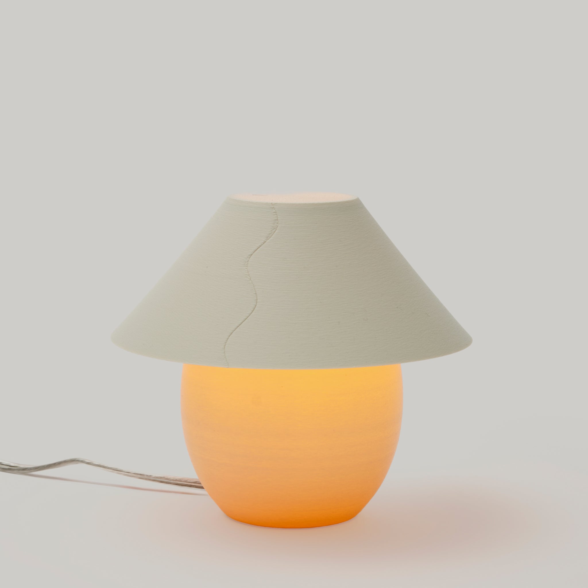 Scoop Lamp
