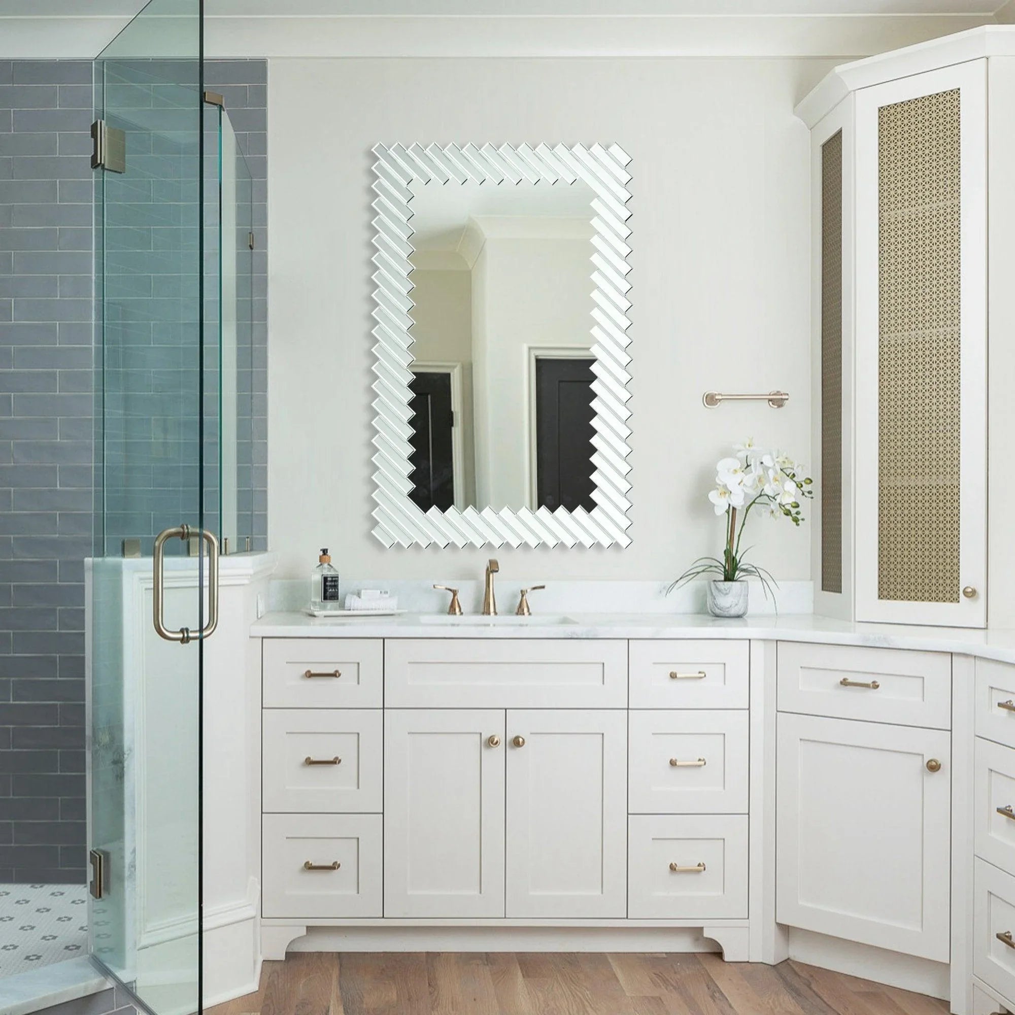 Modern Rectangle Framed Decorative Mirror - ParrotUncle