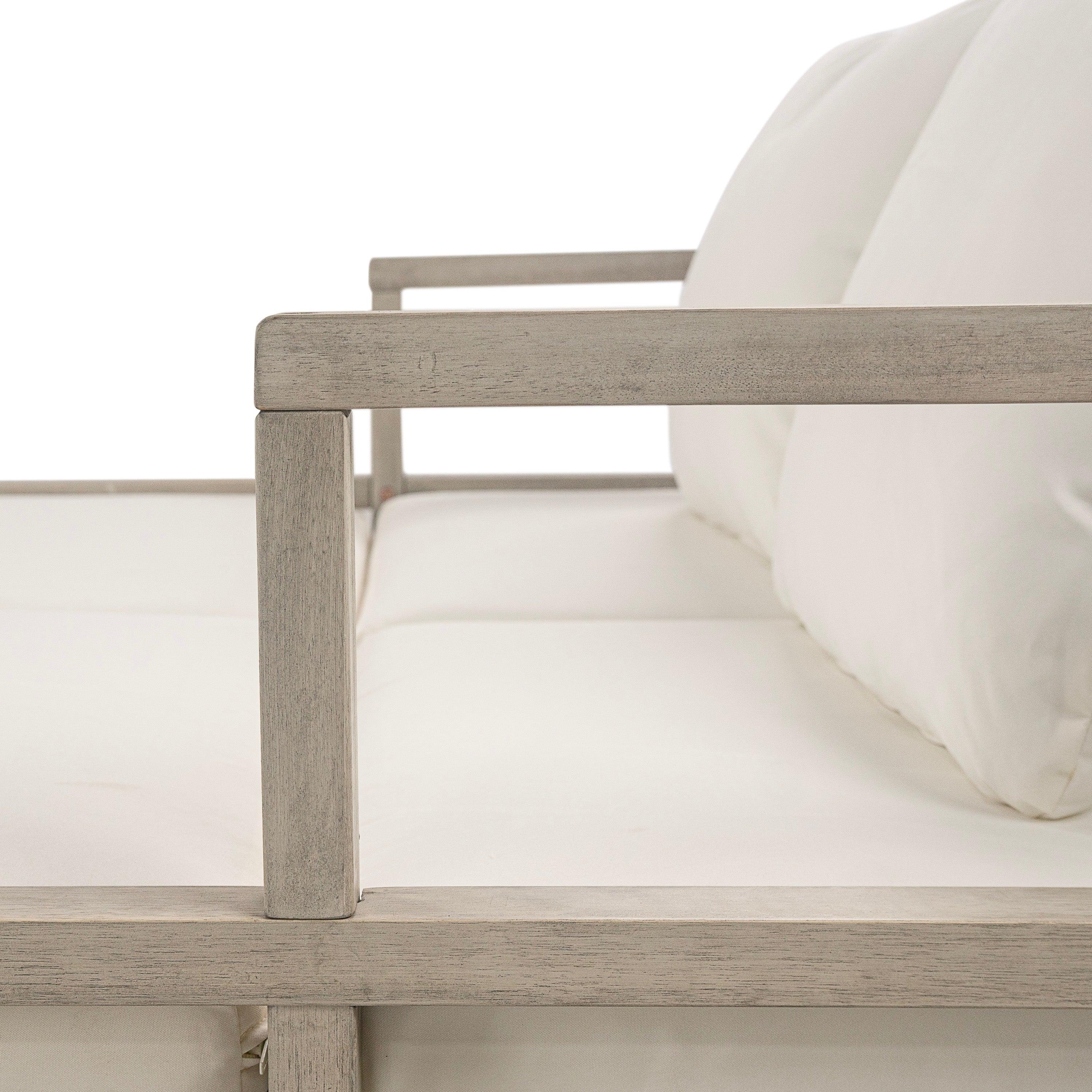 Cama de día para exterior, cama de día para patio con cuatro almohadas, cama de madera para exterior con reposabrazos curvos para piscina, patio y jardín.