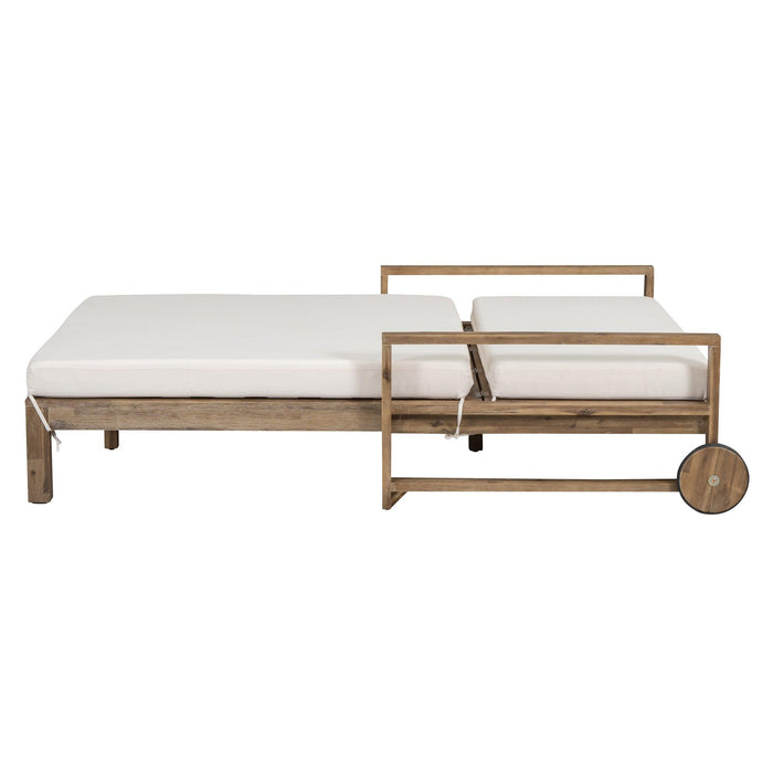 Tumbona de madera estilo granja de una sola pieza para una relajación total, ideal para la piscina, el jardín y el patio.