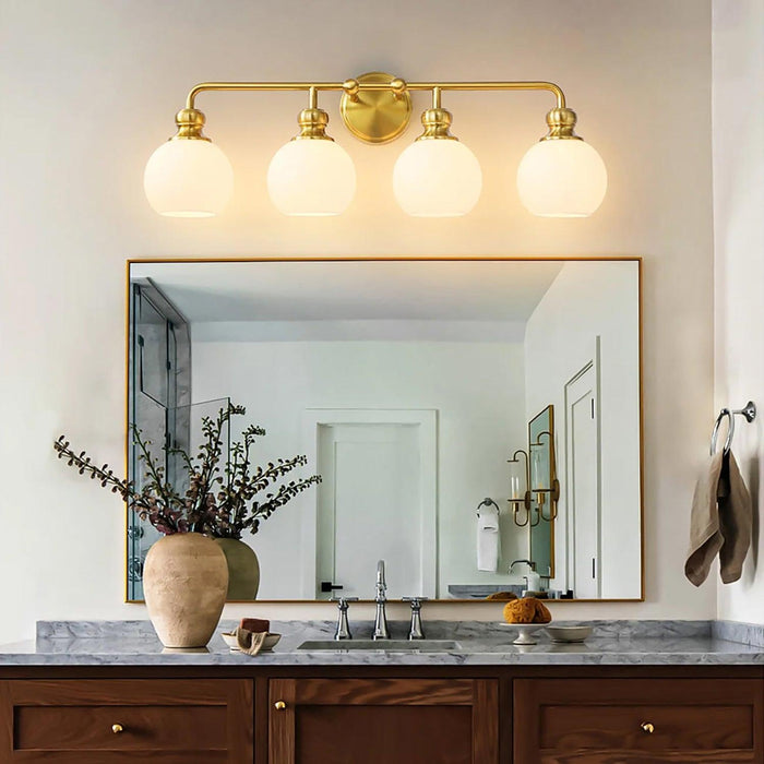 Lámpara de tocador moderna de 4 luces de vidrio esmerilado Irvine Gold