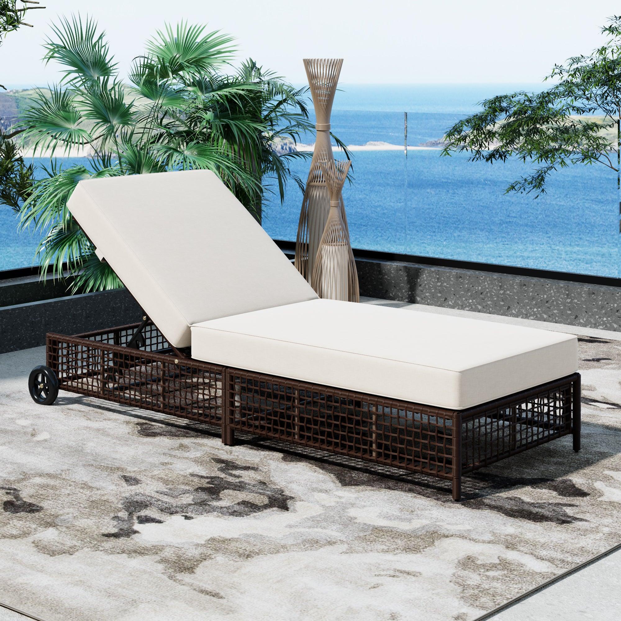 Sillón de exterior, tumbona de patio con respaldo de 5 posiciones, sillón de ratán con cojín y ruedas para piscina, patio y jardín.