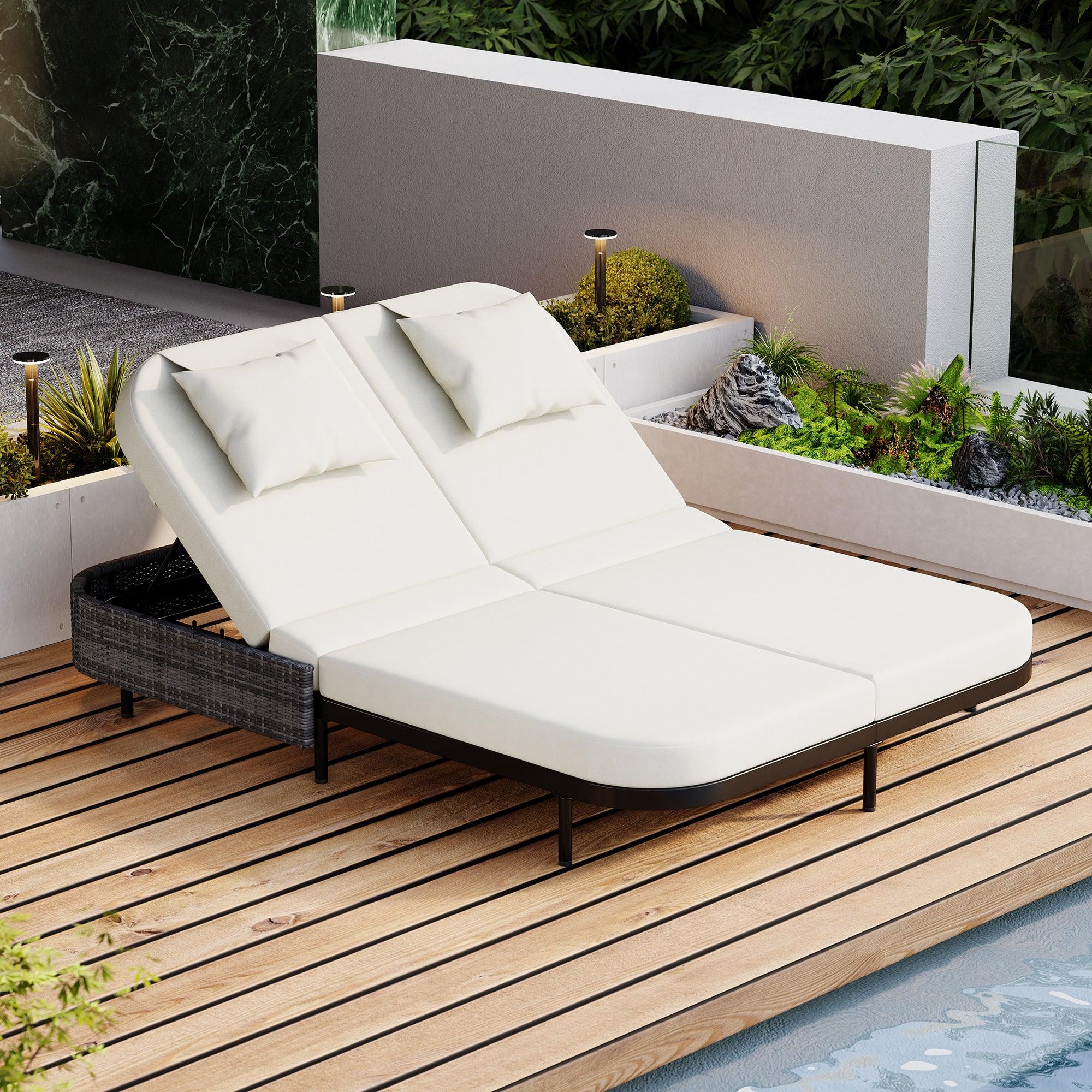 Tumbona de exterior de ratán con respaldo ajustable en 5 posiciones y cojines y almohadas extraíbles para jardín, patio y piscina.