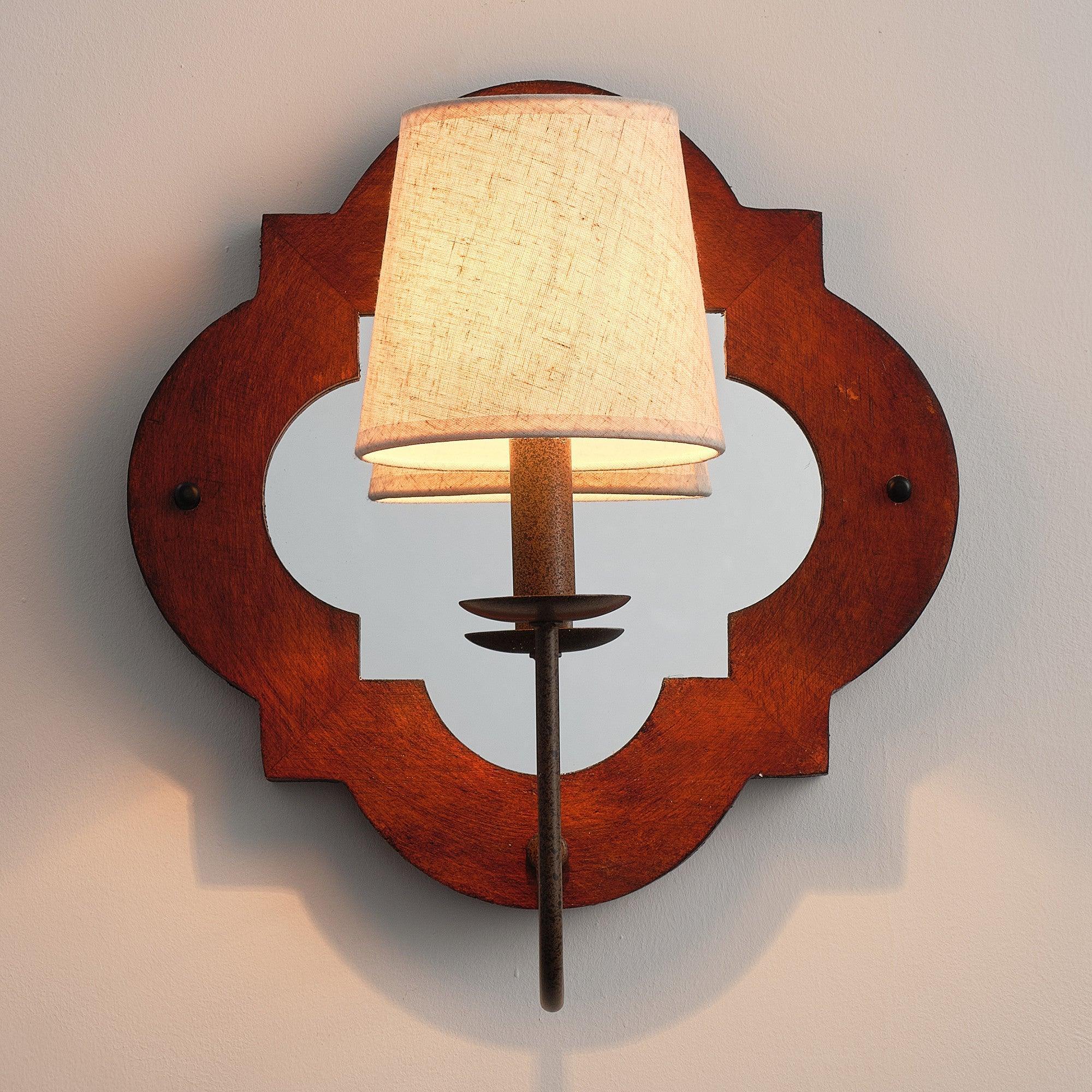 Aplique de pared rústico de hierro y madera de 1 luz