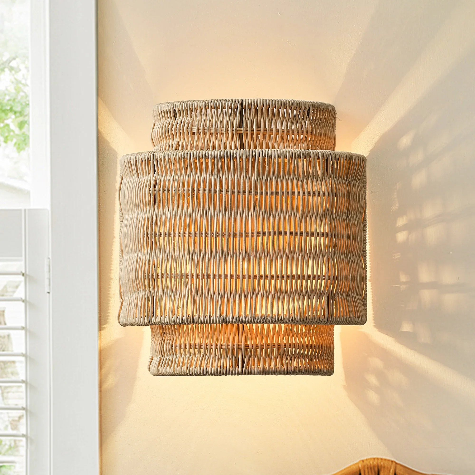 Roderick 1-Light Rattan Bohemian Wall Sconce Lighting
