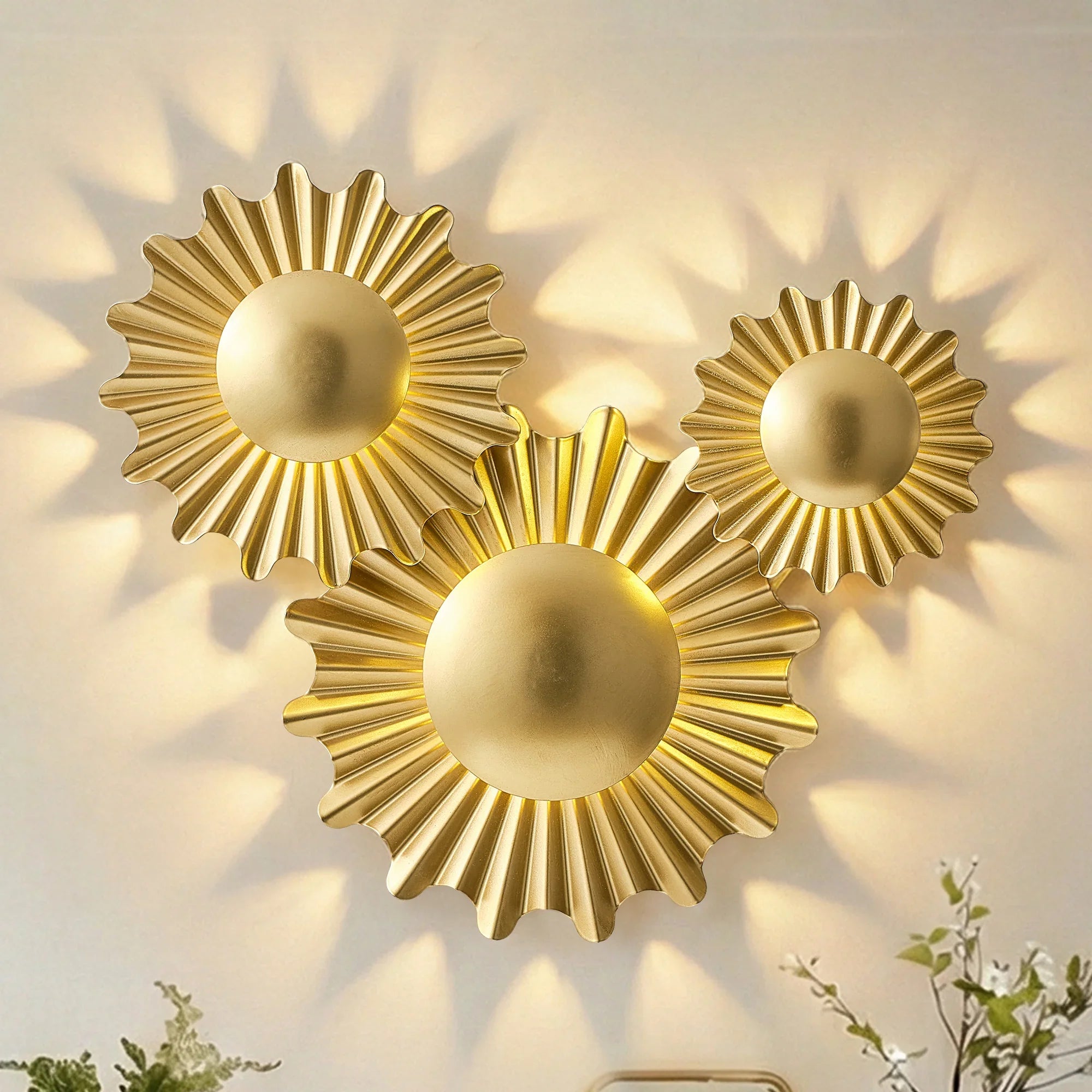 Gale 3-Light Golden Sunburst Wall Sconce Lighting