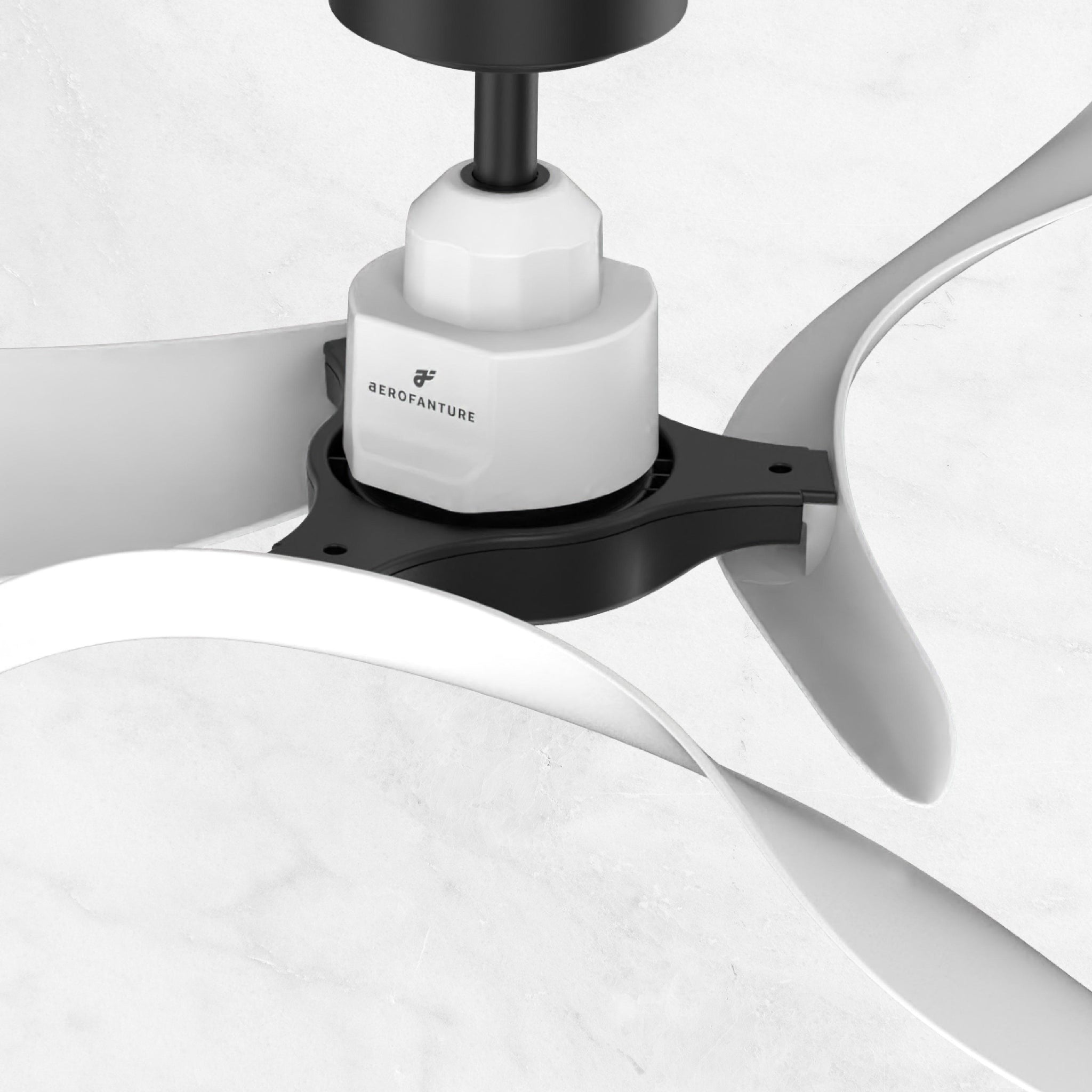 Ventilador de techo negro de 54