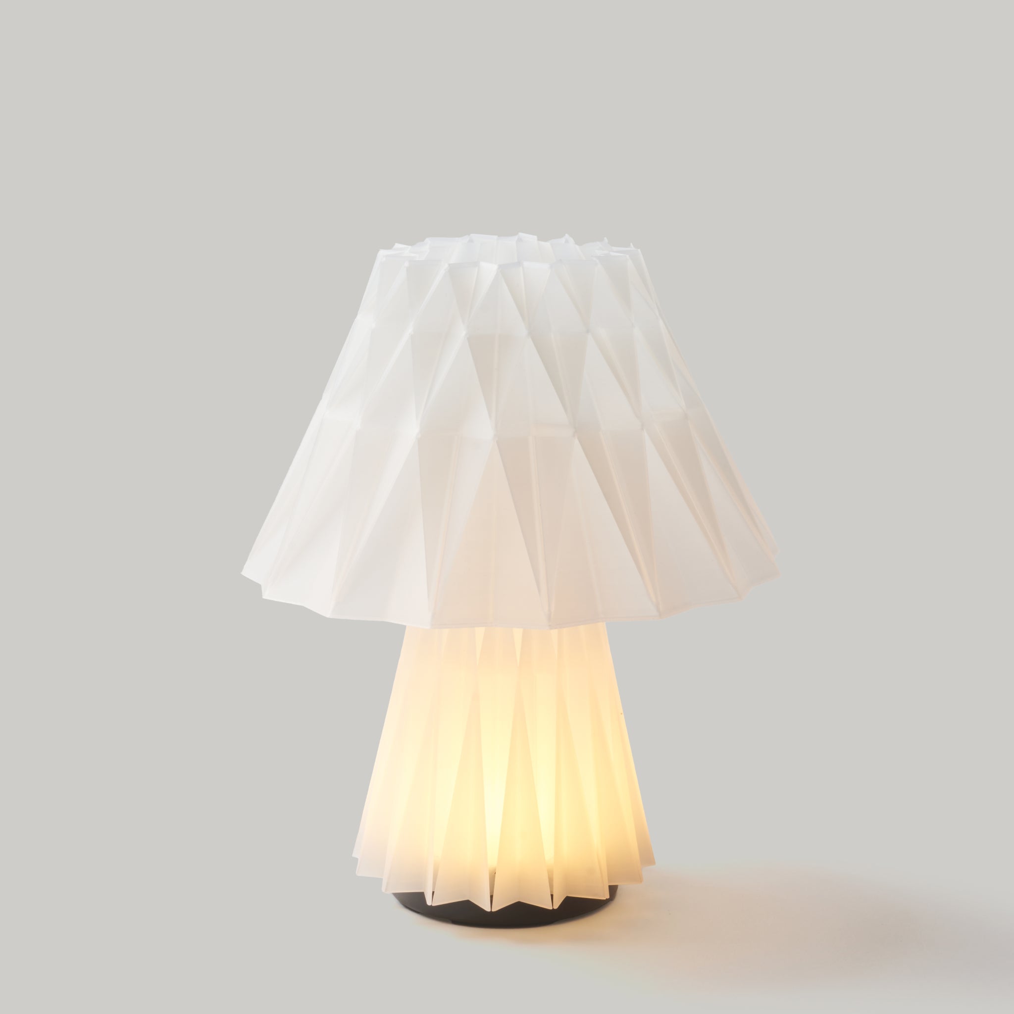Cordless Prisma Lamp
