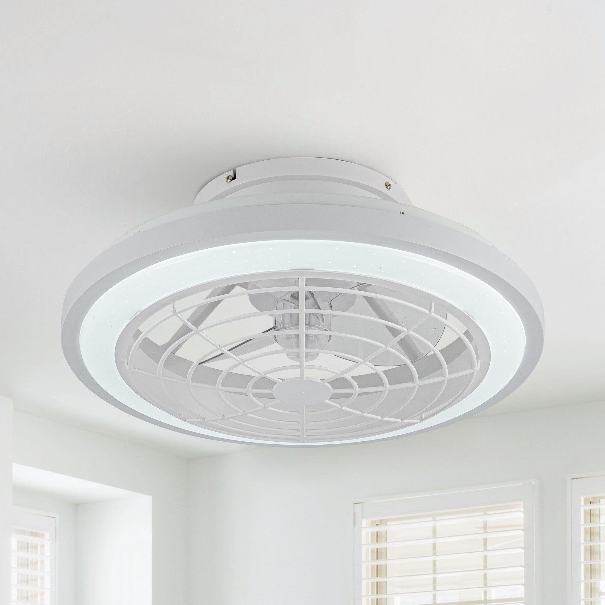 Ventilador de techo reversible empotrado con motor de CC moderno Ikon de 20