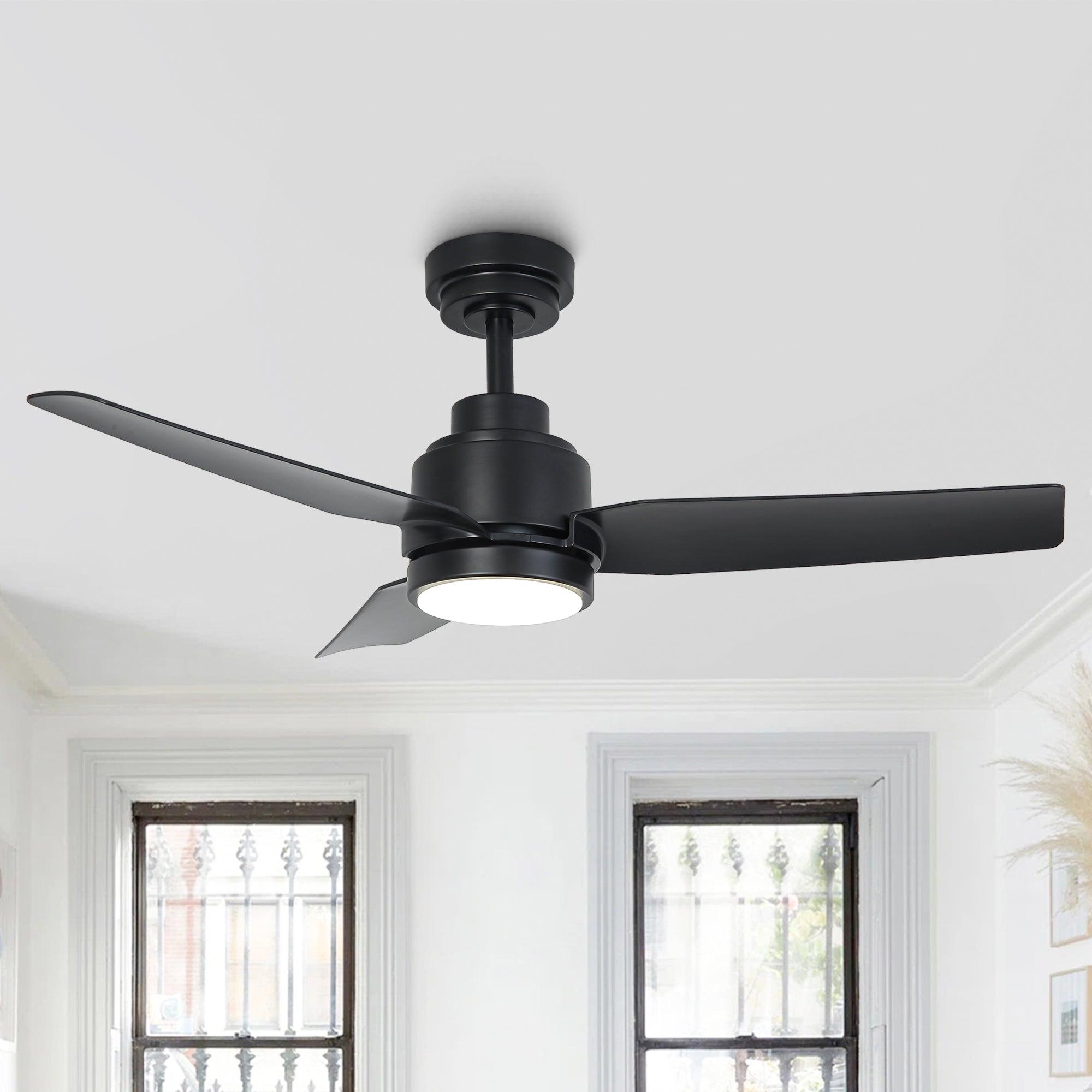 Ventilador de techo moderno Vaczon de 42 pulgadas con motor de CC, luz LED y control remoto.