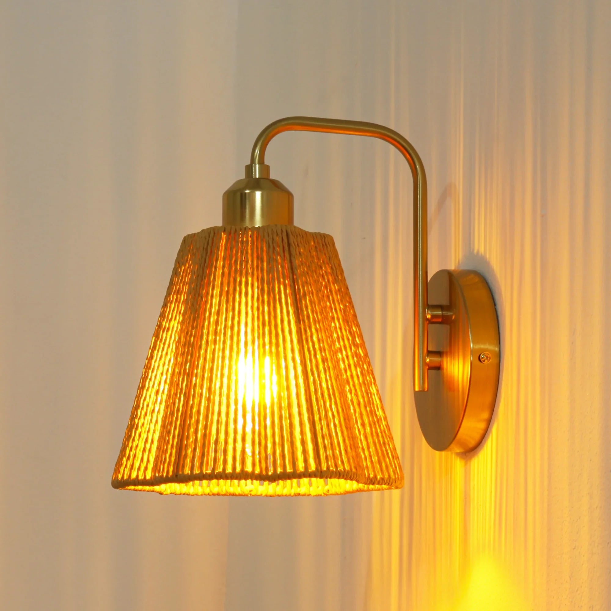 9 Inch Hilda 1-Light Wall Sconce Light
