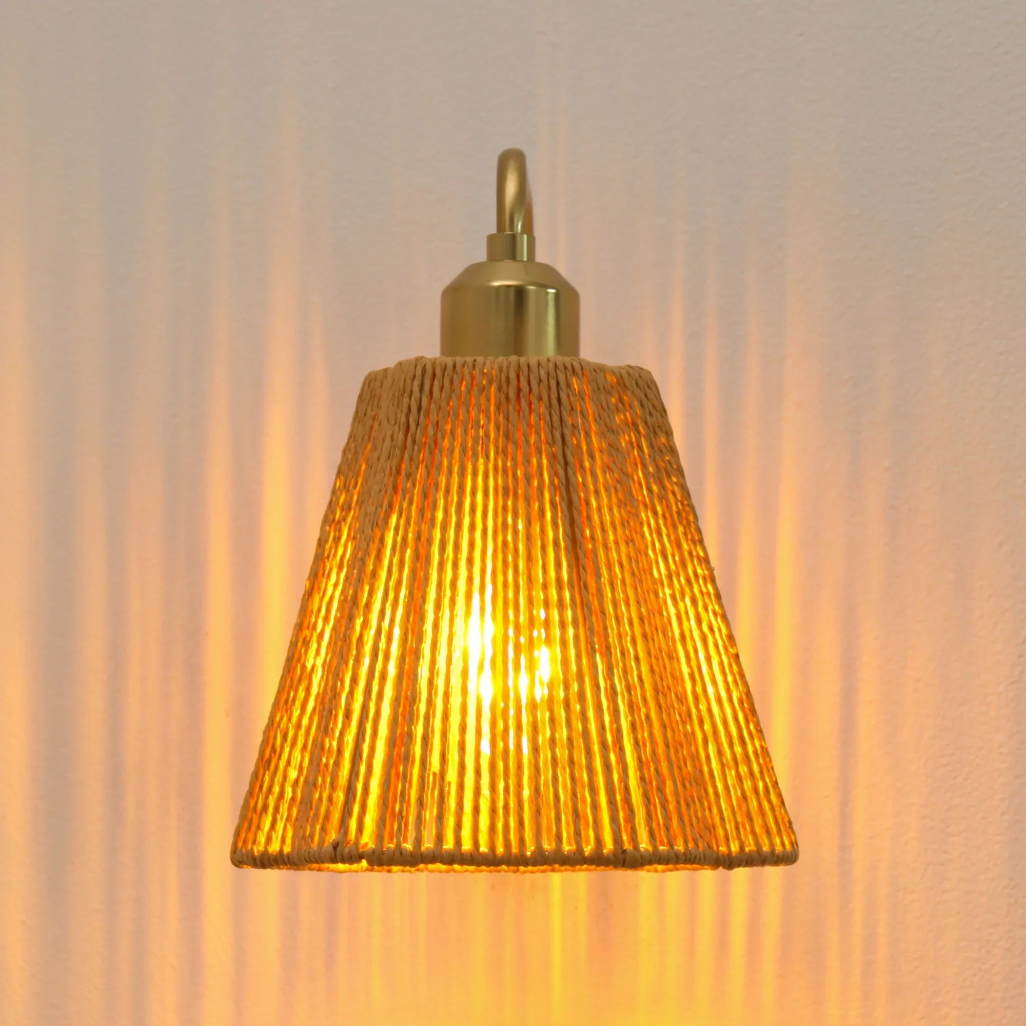 9 Inch Hilda 1-Light Wall Sconce Light